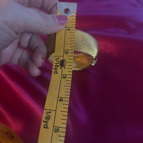 Women’s Cuff Bracelet. - Picture 6 of 6